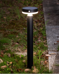 Вуличний світильник на сонячній батареї Goldlux 329790 Gwinea LED 1x4,5W 4000K 400Lm IP44 чорний